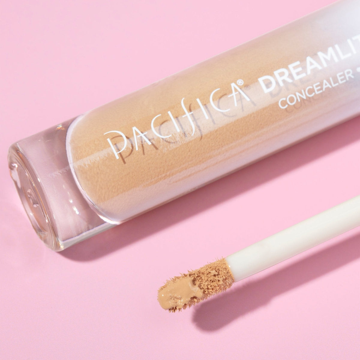 Dreamlit Glow Concealer